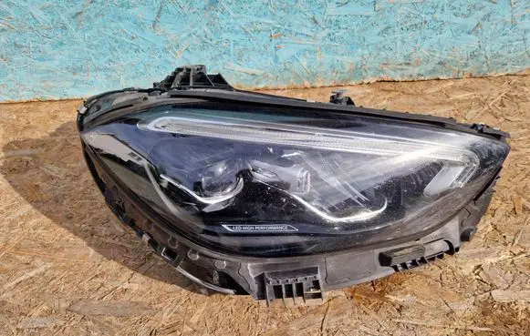 Mercedes-Benz C W206 Headlight/headlamp A2069068204 LE19A6437