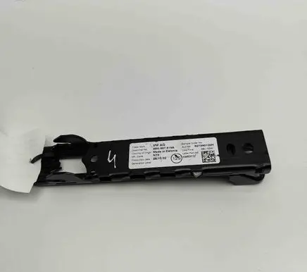 Audi e-tron Seat belt height adjuster 4M0857819A