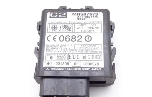 Mitsubishi Pajero Immobilizer control unit/module MR587673