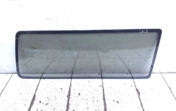 Volkswagen Transporter - Caravelle T4 Rear side window AS2