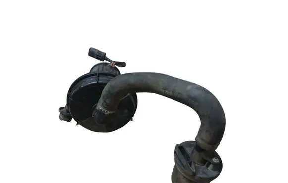 BMW 6 E63 E64 Secondary air pump 72812400 750621004