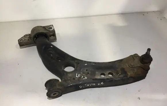 Skoda Octavia Mk2 (1Z) Front lower control arm/wishbone