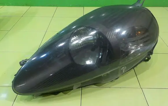 Fiat Grande Punto Headlight/headlamp PRZOD