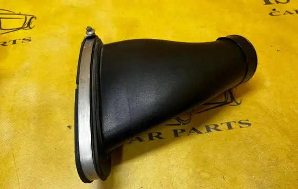 Porsche Panamera (970) Air intake duct part 97011005011 97011011311