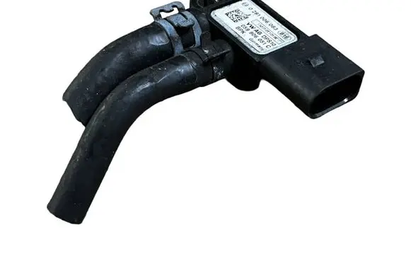 Audi A3 S3 8V Exhaust gas pressure sensor 059906051C