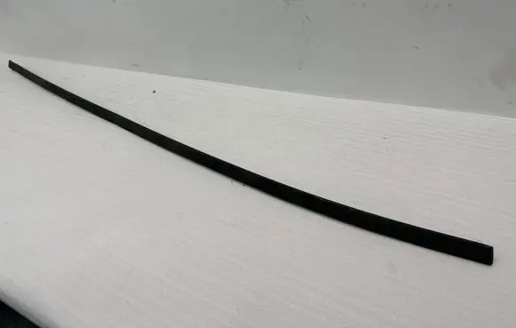 Roof trim bar molding cover