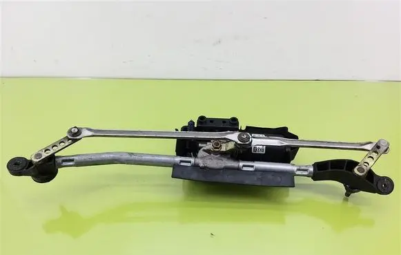 Opel Astra G Front wiper linkage 404387