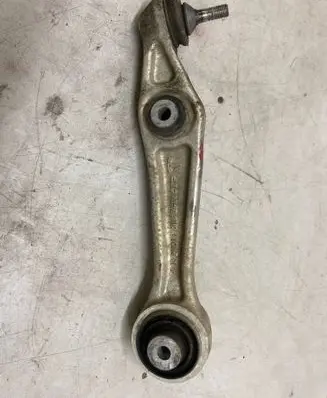 Tesla Model X Rear control arm P102735100 S200590000637 P1027351