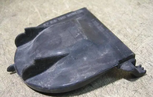 Ford Sierra Headlight/headlamp dust cover 87BG13K060BA