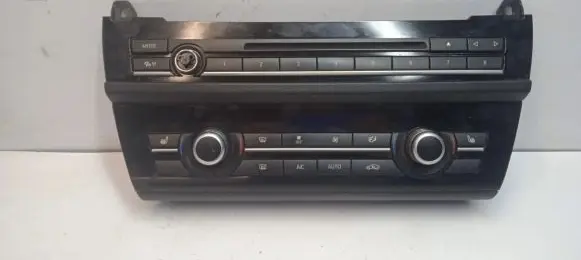 BMW 5 F10 F11 Climate control unit 9353592