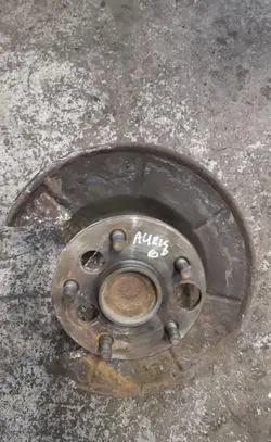 Toyota Auris 150 Rear wheel hub