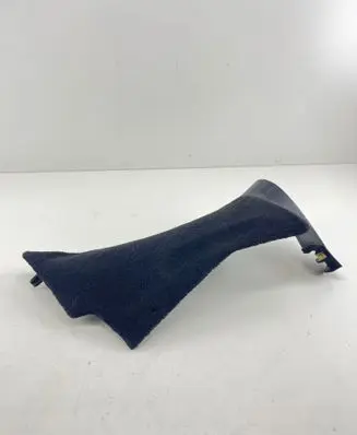 Porsche Boxster 986 Seat belt trim 98655131600