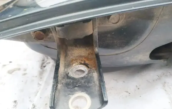 Toyota Aygo AB10 Rear door lower hinge