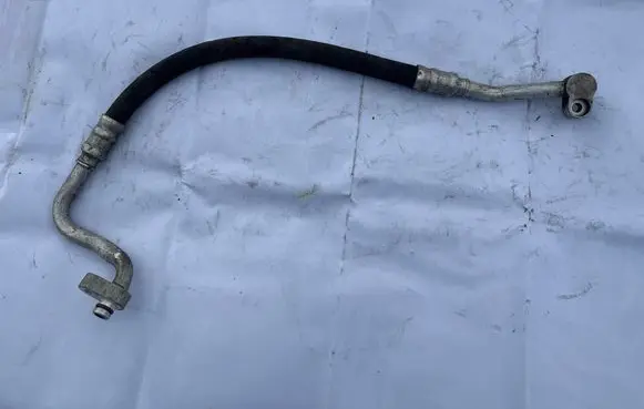 Seat Leon (1P) Air conditioning (A/C) pipe/hose 1K0820721BL