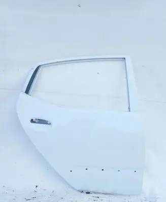 Hyundai i10 Rear door