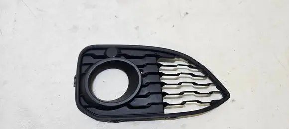 BMW 1 F20 F21 Front grill 51118060282