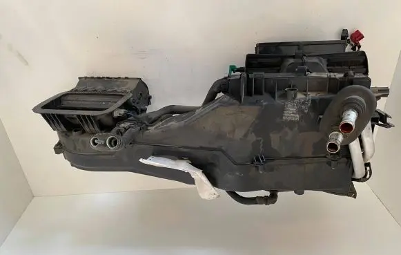 Audi A4 S4 B7 8E 8H Interior heater climate box assembly housing 8E1820005J