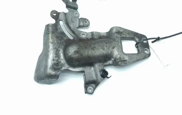 Mercedes-Benz B W246 W242 other engine part A6510901641