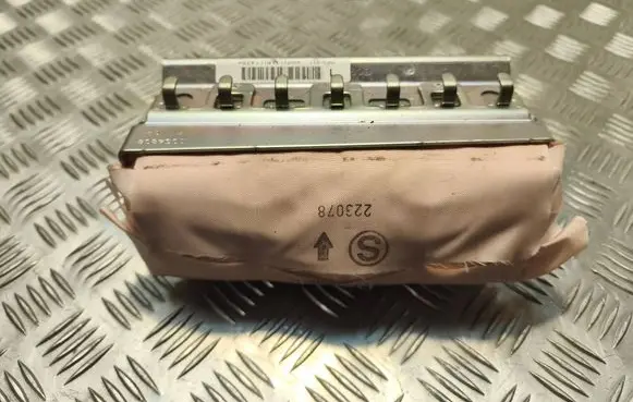 Subaru Forester SH Side airbag 1054808 040310P 106477B