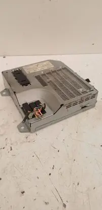 Renault Espace III Sound amplifier 6025407278A 070760