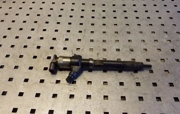 Mitsubishi ASX Fuel injector 1465A323