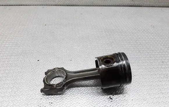 BMW 5 E60 E61 Piston with connecting rod