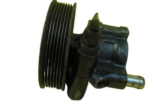 Nissan Primastar Power steering pump 8200357347