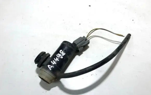 Subaru Forester SH Windscreen/windshield washer pump