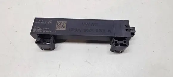 Audi Q4 Sportback e-tron Keyless system antenna 5WA962132A