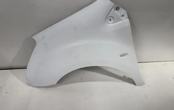 Citroen Berlingo Fender 7840W2