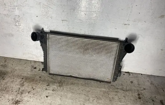 Skoda Octavia Mk2 (1Z) Intercooler radiator 1k0145803l