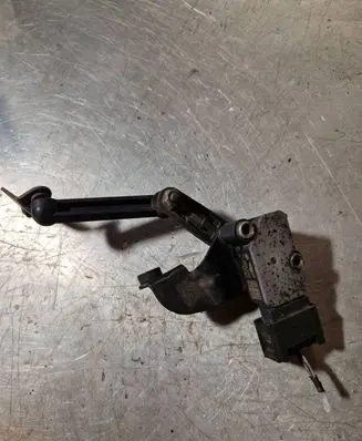 BMW X5 F15 Front height sensor lever 6867646 10172401233 0161500982