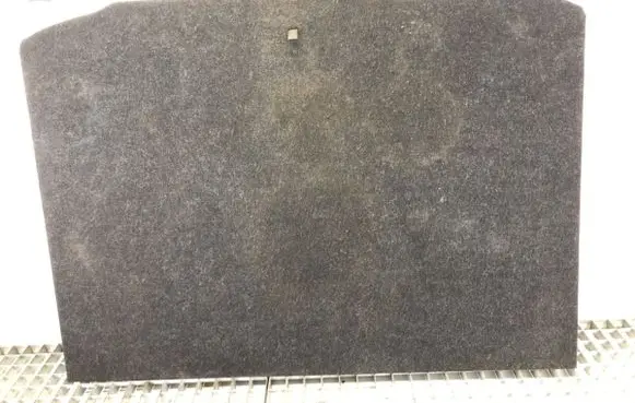 Trunk/boot floor carpet liner
