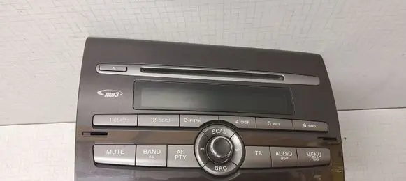 Fiat Bravo Radio/CD/DVD/GPS head unit 735484418 M039309