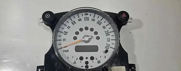 Mini One - Cooper R50 - 53 Speedometer (instrument cluster) 62116928884 G21453020 AR0039052