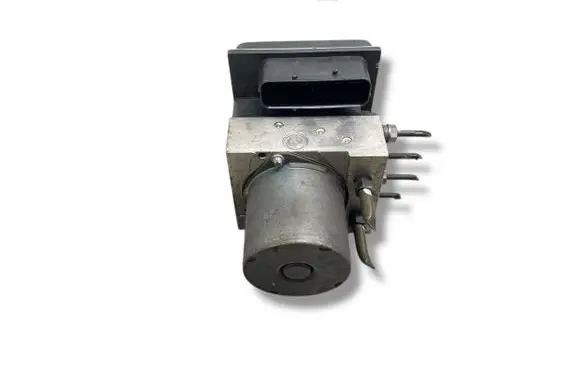 Ford Mondeo Mk III ABS Pump 0265950351 58609K0616 6773012