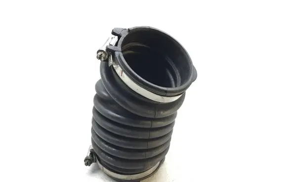 Ford C-MAX I Air intake hose/pipe 7m519a673lc K3236