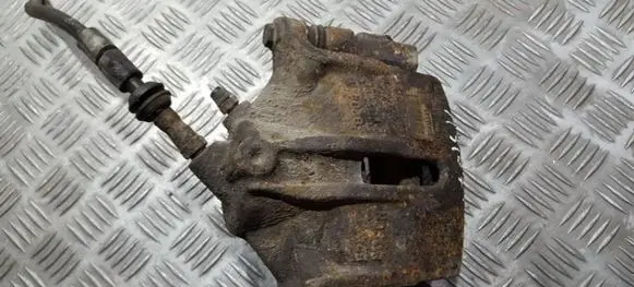 Front brake caliper