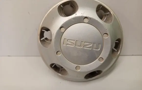 Isuzu D-Max Original wheel cap 