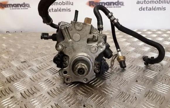 Mercedes-Benz Sprinter W906 Fuel injection high pressure pump A6510701801 28343143