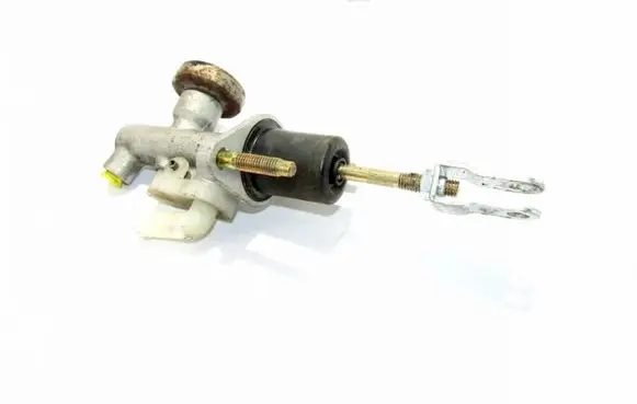 Nissan Almera Tino Clutch slave cylinder 