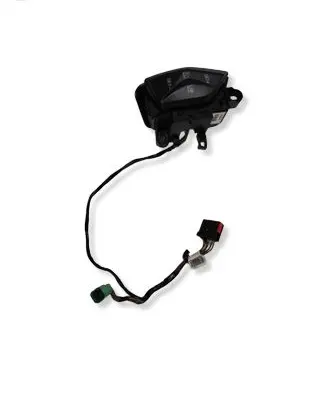 Ford Focus Steering wheel buttons/switches BK2T9E740AB
