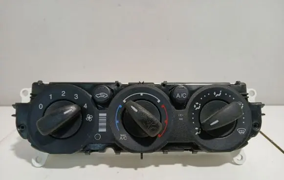 Ford Focus Climate control unit BM5T18549