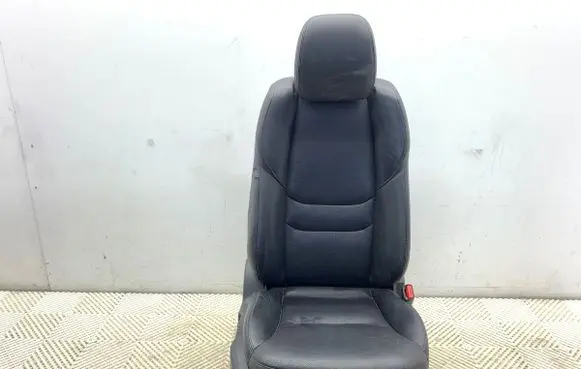 Mazda CX-9 Front passenger seat 
