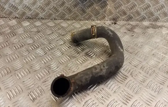 Toyota Auris 150 Engine coolant pipe/hose