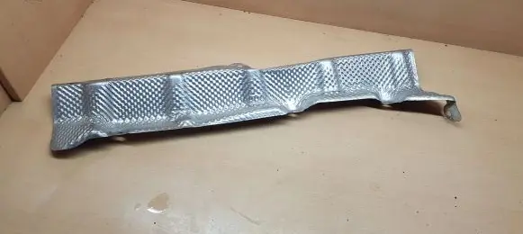 Porsche Macan (95B) Exhaust heat shield 95B825757B 95B825757