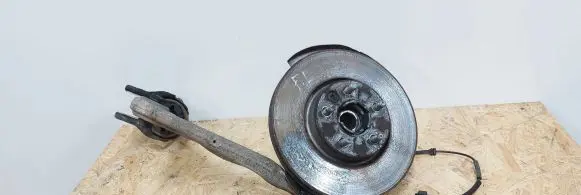 Land Rover Evoque I Front wheel hub spindle knuckle BJ323K186AF BJ323A053