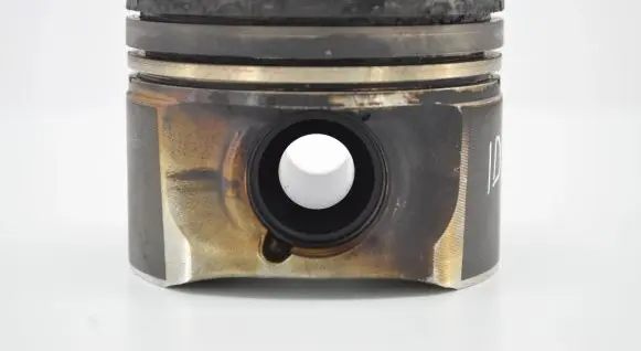 Toyota Avensis T270 Piston 13101WA030