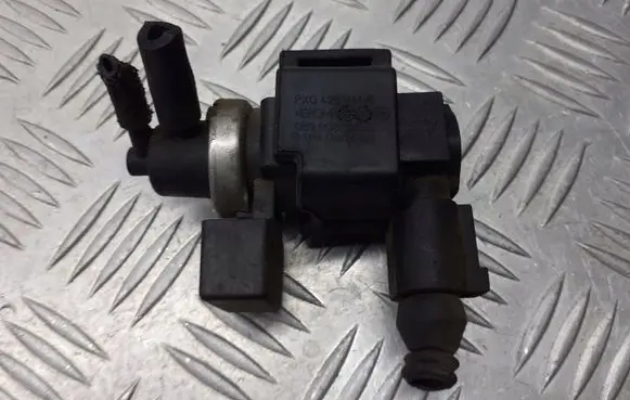 Audi A4 S4 B6 8E 8H Turbo solenoid valve 059906629A