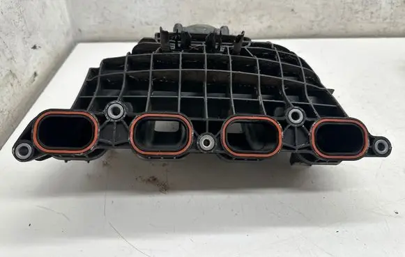 BMW 3 F30 F35 F31 Intake manifold 1052020